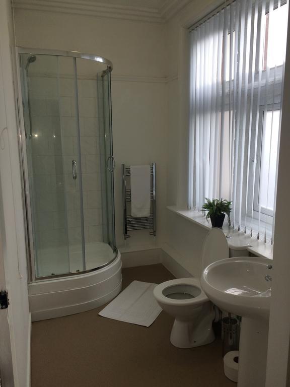 Sheridans Budget Accomodation วอลลาซีย์ ห้อง รูปภาพ